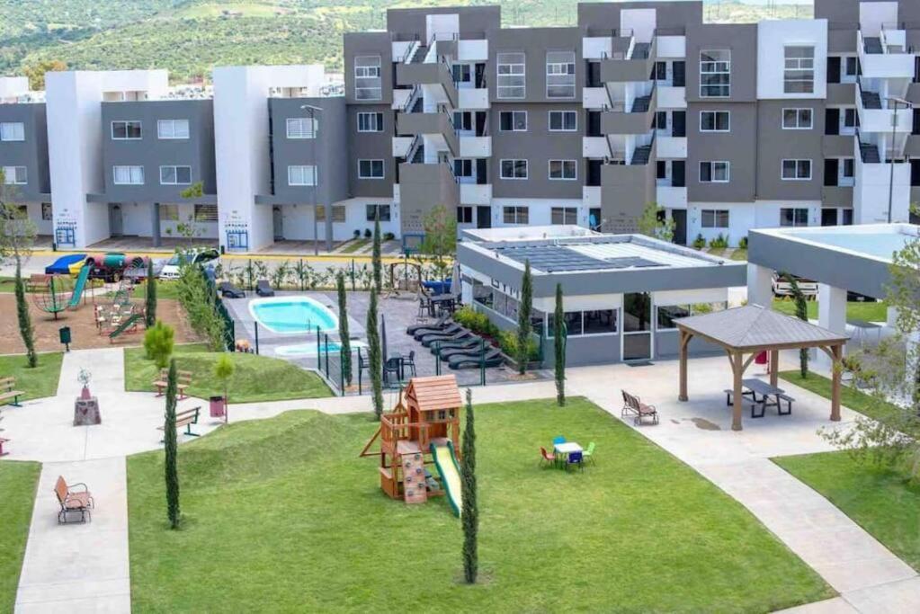 Departamento Completo Y Equipado Con 2 Habitaciones Леон Экстерьер фото